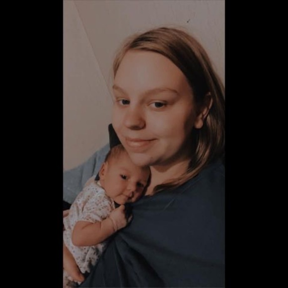 Meet your Posher, Sabrina - Picture 1 of 1